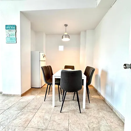 New Calabuig Apartment *